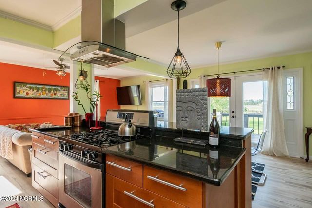 5802 E Yacht Drive, Oak Island, NC 28465