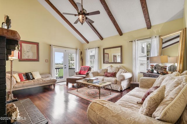 5802 E Yacht Drive, Oak Island, NC 28465