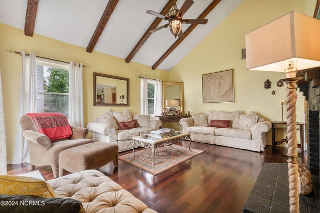 5802 E Yacht Drive, Oak Island, NC 28465