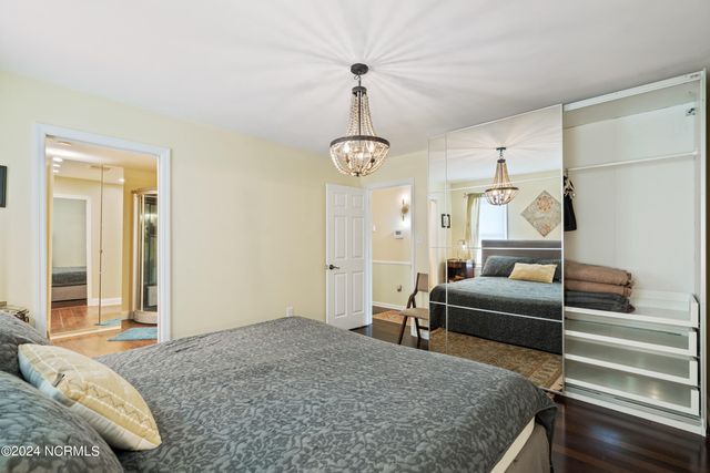 5802 E Yacht Drive, Oak Island, NC 28465