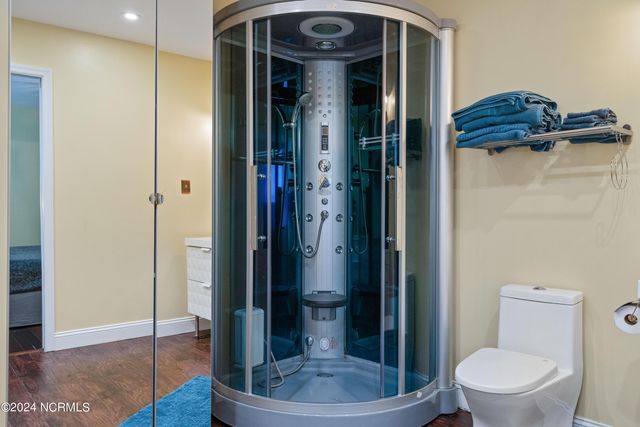 5802 E Yacht Drive, Oak Island, NC 28465