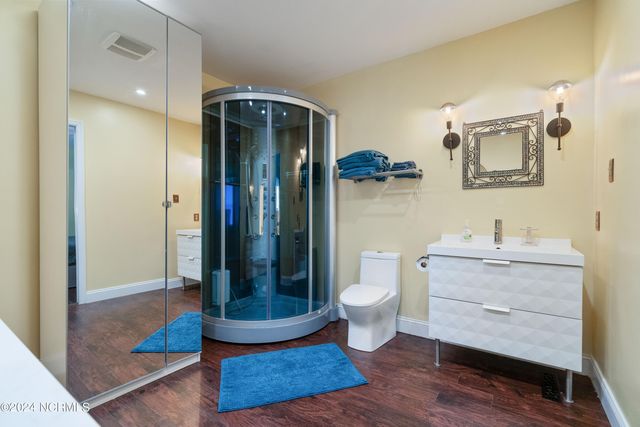 5802 E Yacht Drive, Oak Island, NC 28465