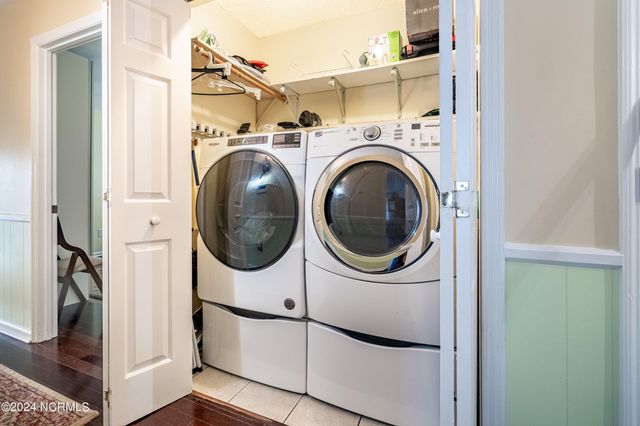 5802 E Yacht Drive, Oak Island, NC 28465