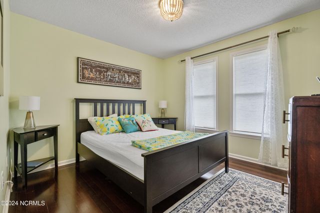 5802 E Yacht Drive, Oak Island, NC 28465