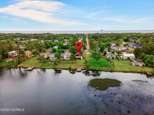 5802 E Yacht Drive, Oak Island, NC 28465