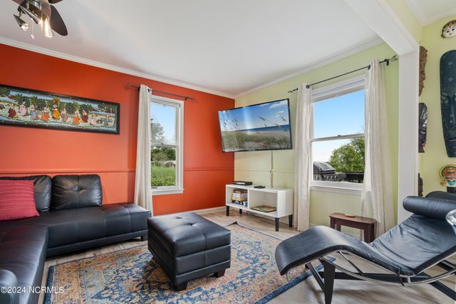 5802 E Yacht Drive, Oak Island, NC 28465