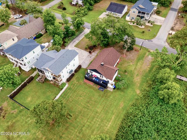 5802 E Yacht Drive, Oak Island, NC 28465