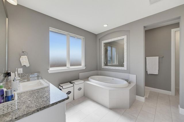 1811 Sable Bay Lane, Arlington, TX 76005