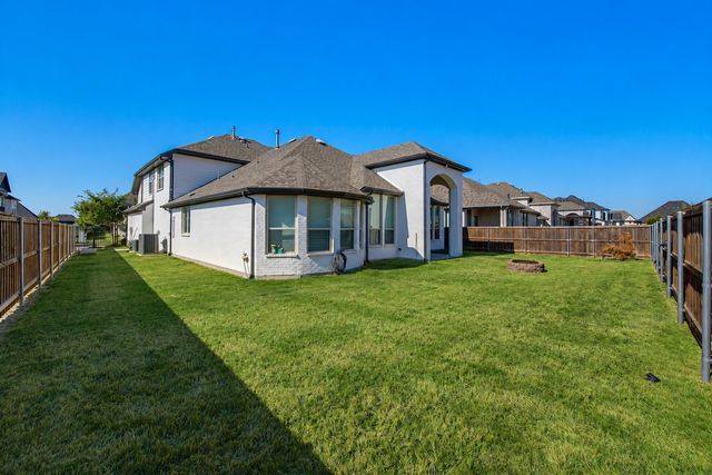 1811 Sable Bay Lane, Arlington, TX 76005