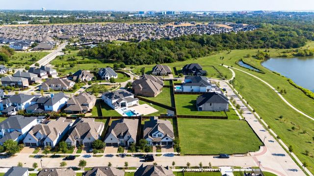 1811 Sable Bay Lane, Arlington, TX 76005