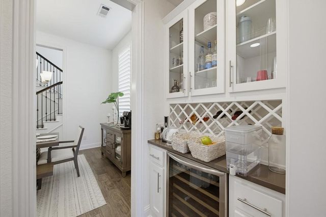 1811 Sable Bay Lane, Arlington, TX 76005