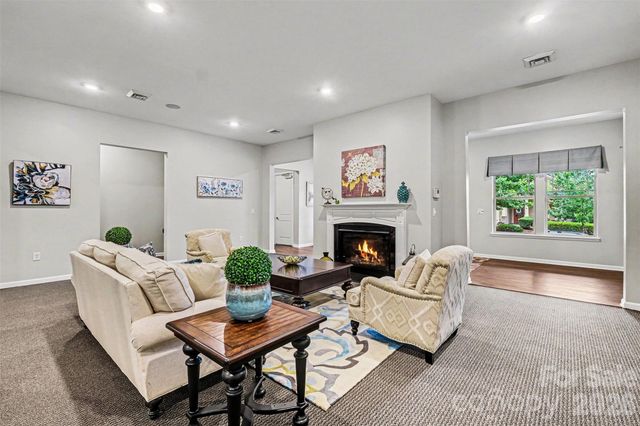 104 Boxtail Way, Mooresville, NC 28115