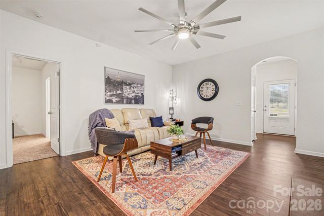 104 Boxtail Way, Mooresville, NC 28115
