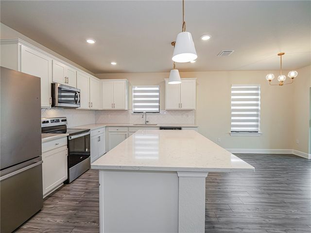 5204 Jasper Square, Vero Beach, FL 32967