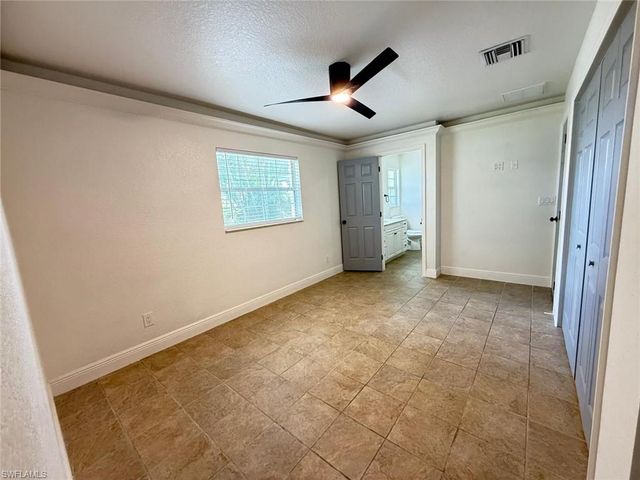 2712 SW 2nd AVE, Cape Coral, FL 33914
