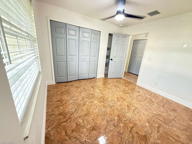 2712 SW 2nd AVE, Cape Coral, FL 33914