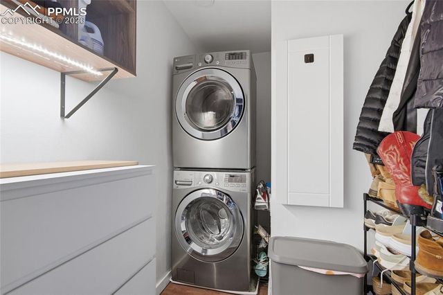 2331 Meadows Lane, Castle Rock, CO 80104