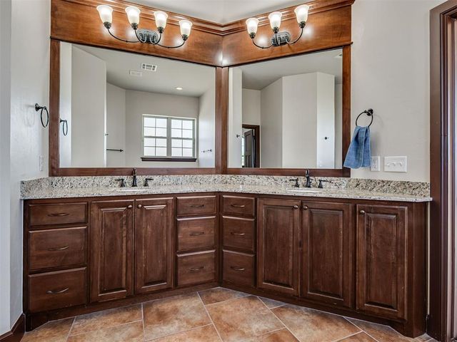 3410 Blackbird Lane, Norman, OK 73071