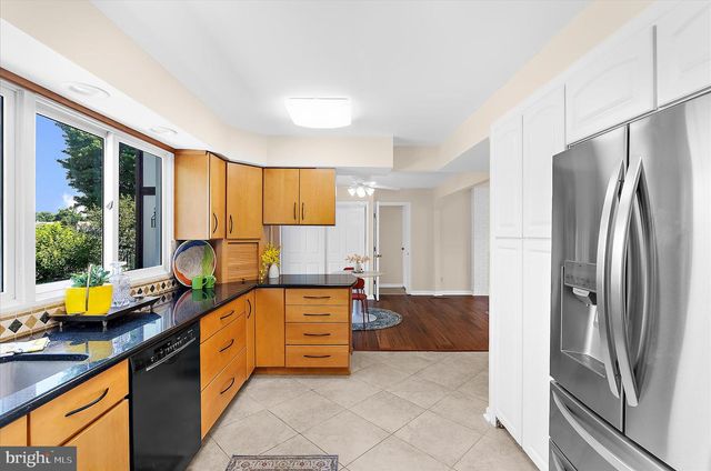 35 NEPTUNE DR, Joppa, MD 21085
