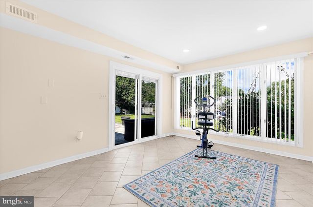 35 NEPTUNE DR, Joppa, MD 21085