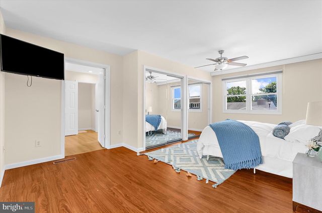 35 NEPTUNE DR, Joppa, MD 21085