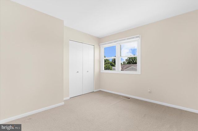 35 NEPTUNE DR, Joppa, MD 21085