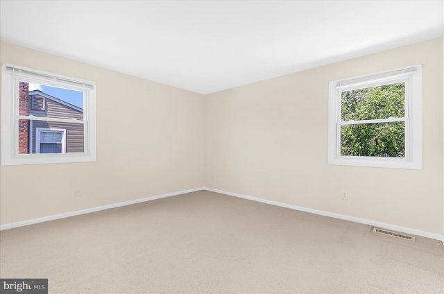 35 NEPTUNE DR, Joppa, MD 21085