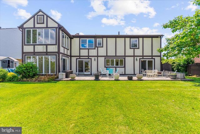 35 NEPTUNE DR, Joppa, MD 21085