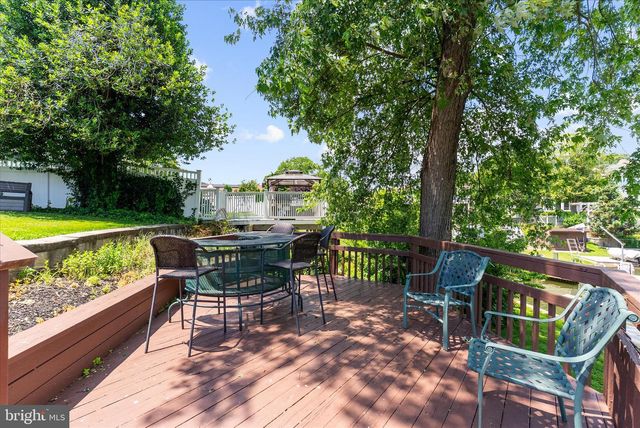 35 NEPTUNE DR, Joppa, MD 21085