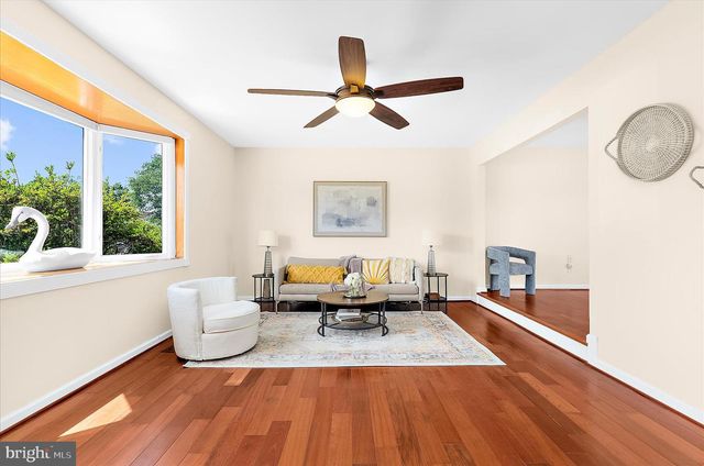 35 NEPTUNE DR, Joppa, MD 21085