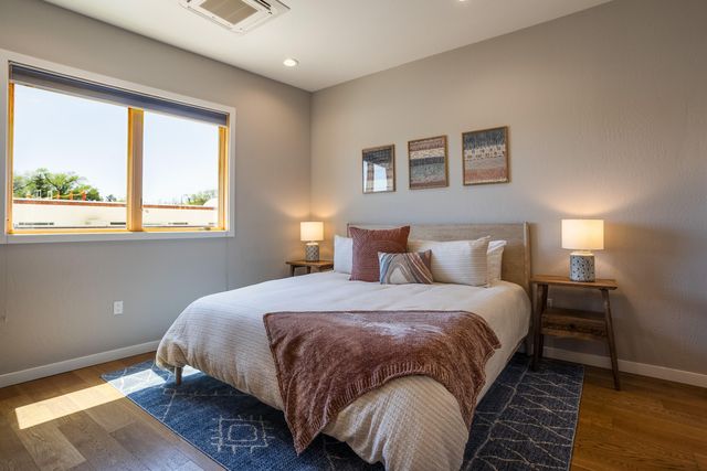 3600 Central Avenue SE 304, Albuquerque, NM 87108