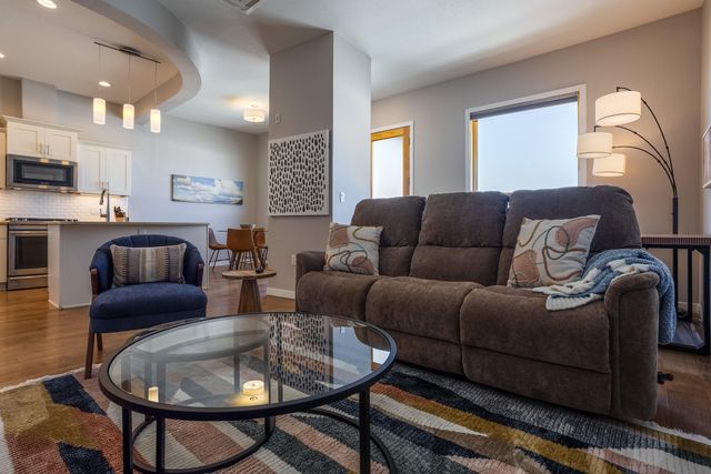 3600 Central Avenue SE 304, Albuquerque, NM 87108