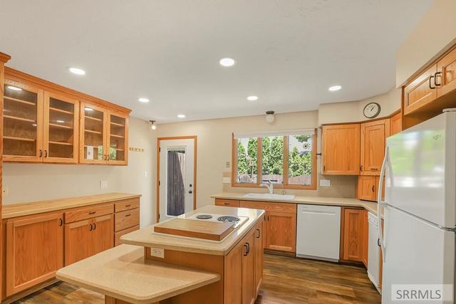 1307 Laurel Drive, Idaho Falls, ID 83404