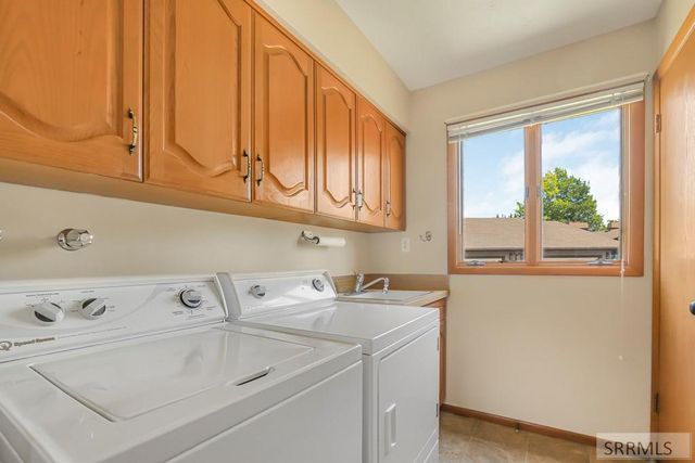 1307 Laurel Drive, Idaho Falls, ID 83404