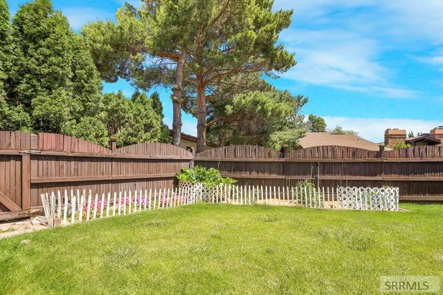 1307 Laurel Drive, Idaho Falls, ID 83404