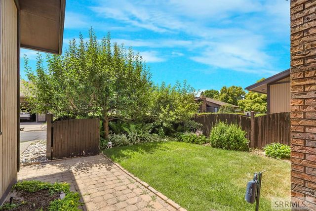 1307 Laurel Drive, Idaho Falls, ID 83404