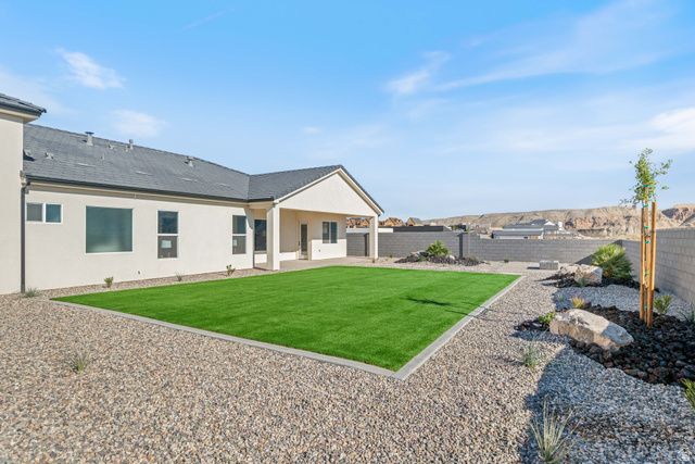1603 W 840 S, Hurricane, UT 84737