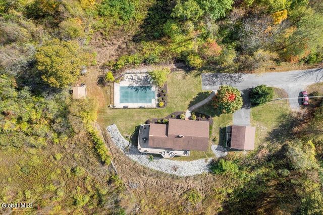 109 Gilchrist Hill Road, Hartford, NY 12838