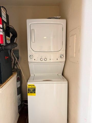 6702 Everhart D106, Corpus Christi, TX 78413