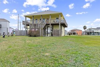 2426 Sand Bar Lane, Crystal Beach, TX 77650