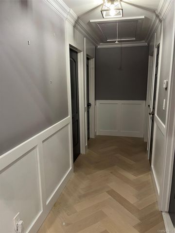 15 Highview Avenue, Selden, NY 11784