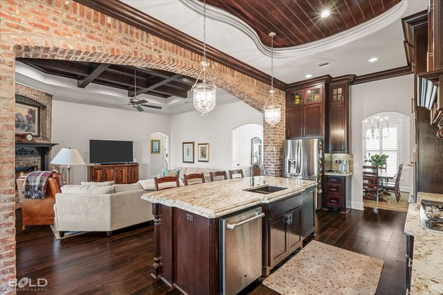 628 Silkwood Drive, Benton, LA 71006