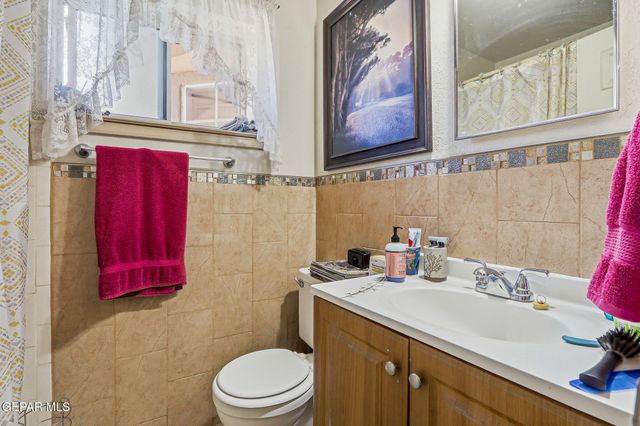 9082 TENANGO Drive, El Paso, TX 79907