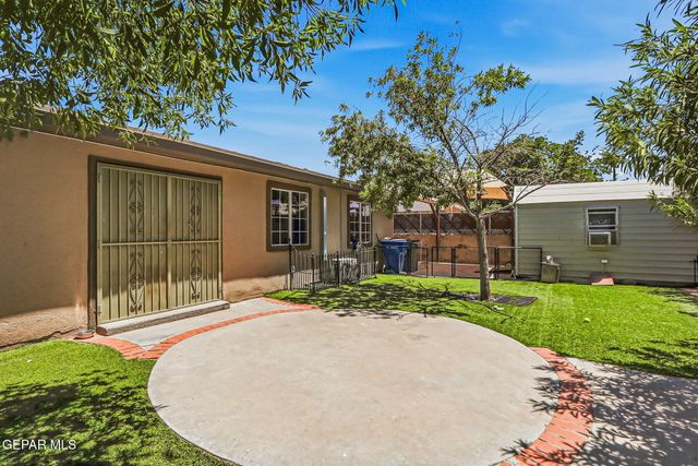 9082 TENANGO Drive, El Paso, TX 79907