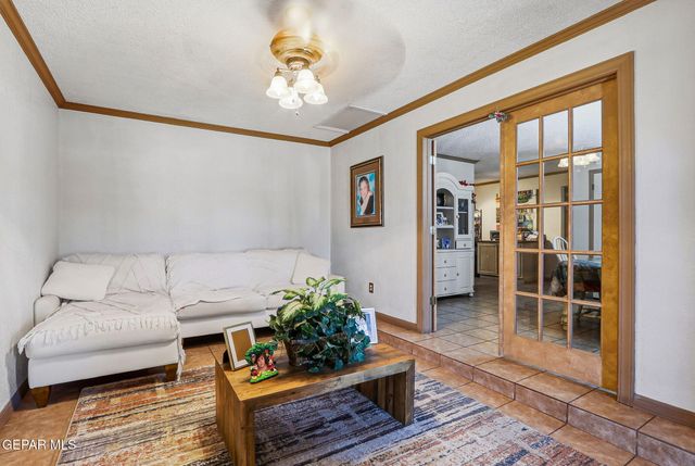 9082 TENANGO Drive, El Paso, TX 79907