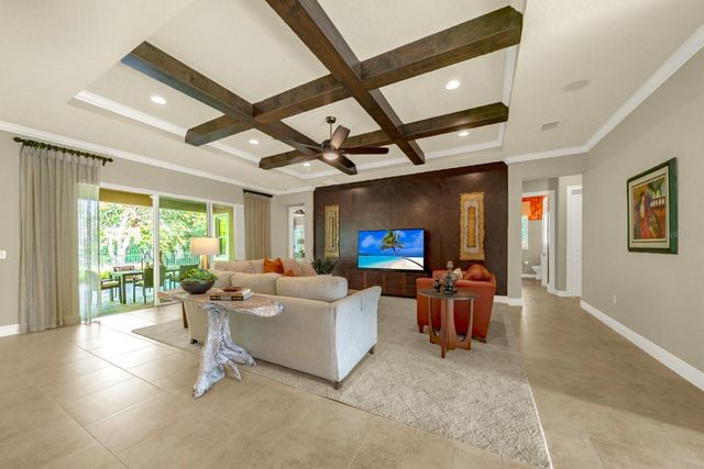 300 LAMBERTON LANE, Deland, FL 32724