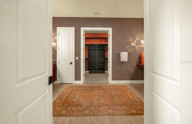 300 LAMBERTON LANE, Deland, FL 32724