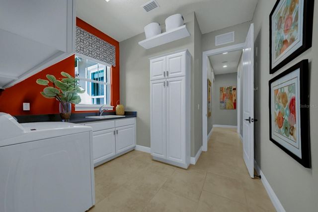 300 LAMBERTON LANE, Deland, FL 32724