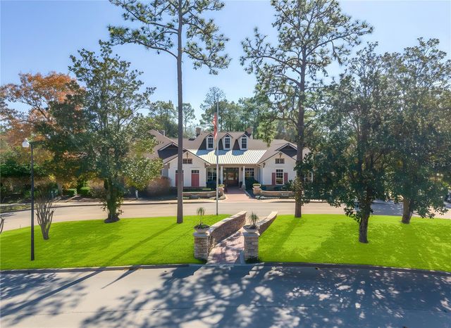 300 LAMBERTON LANE, Deland, FL 32724