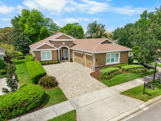 300 LAMBERTON LANE, Deland, FL 32724